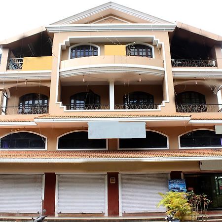 Hotel Picnic Plaza Sangolda Exterior photo