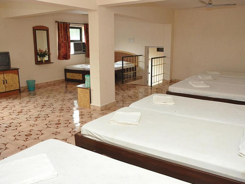 Hotel Picnic Plaza Sangolda Exterior photo