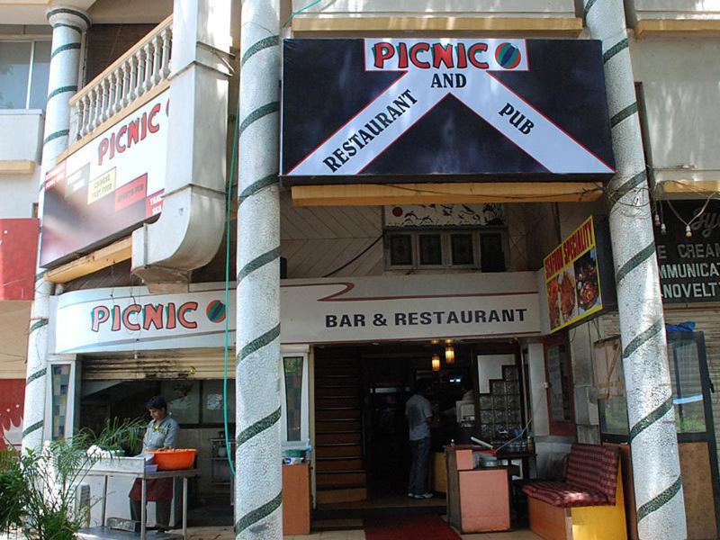 Hotel Picnic Plaza Sangolda Exterior photo